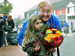 Rückkehr des Spielmannszugs Cadenberge aus den USA am 26.09.2008 - Willkommensgruß - Klick auf das Foto vergrößert.